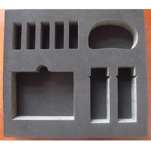 (二)厚片吸塑托盘产业发展的三大制约因素: